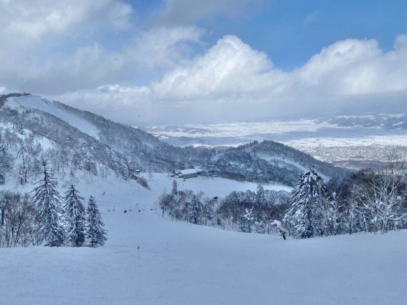 Furano, Hokkaido, Japan. Image © PlanetSKI
